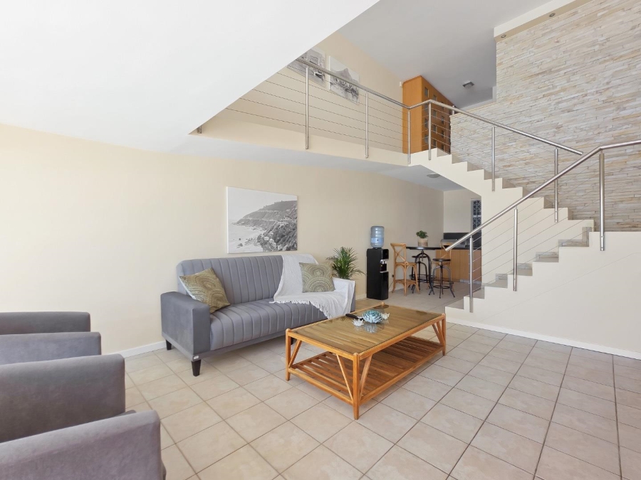 To Let 1 Bedroom Property for Rent in Clifton Western Cape